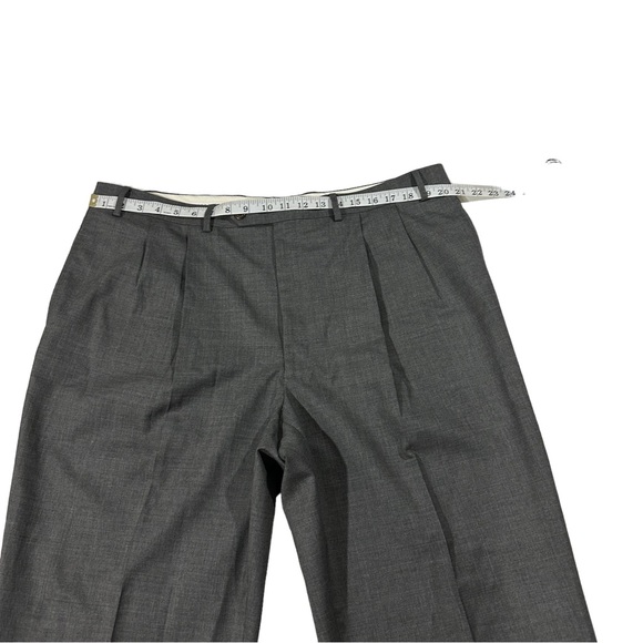 Ralph Lauren Total Comfort Grey 100% Wool Suit Pants Sz 40x32 Pleated Cuffed Hem - Picture 3 of 11